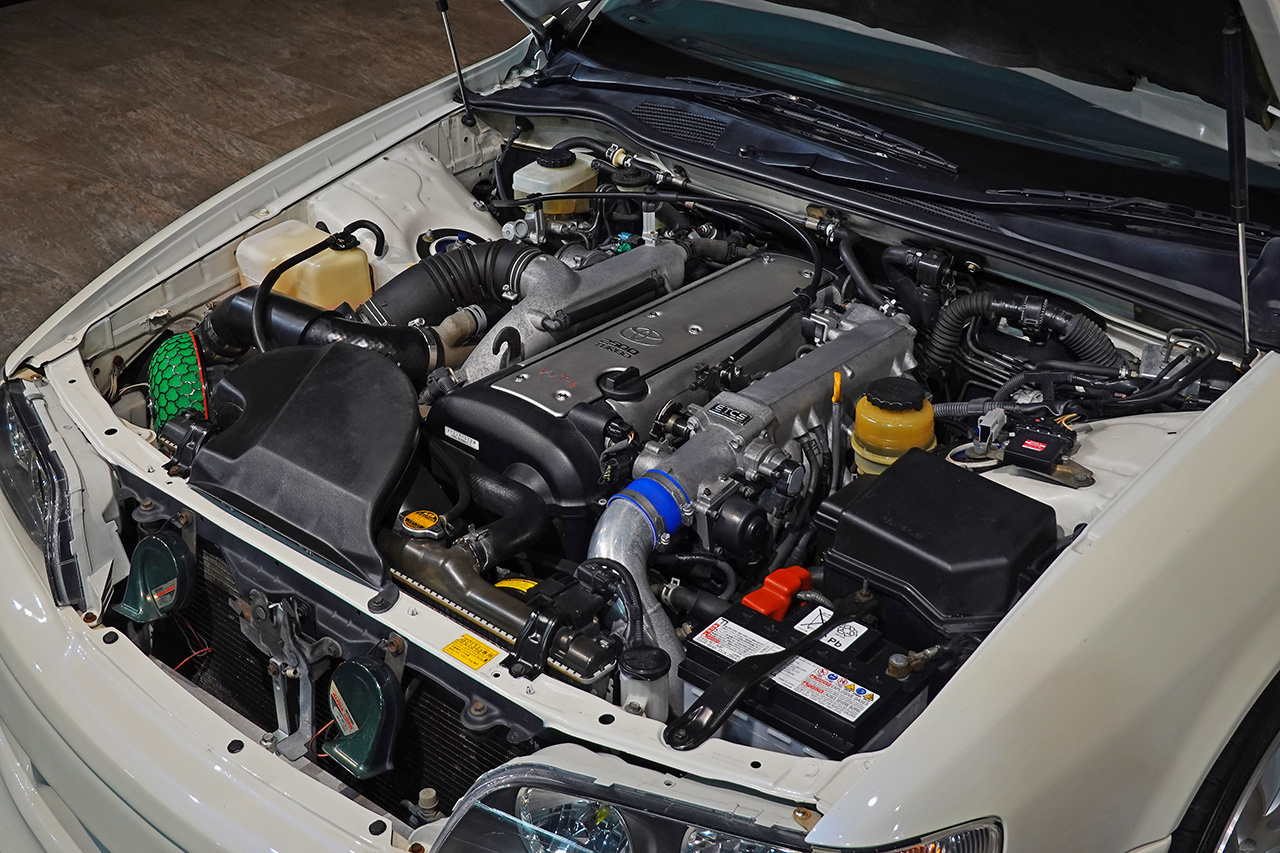 トヨタ チェイサー JZX100 チェイサー ツアラーV