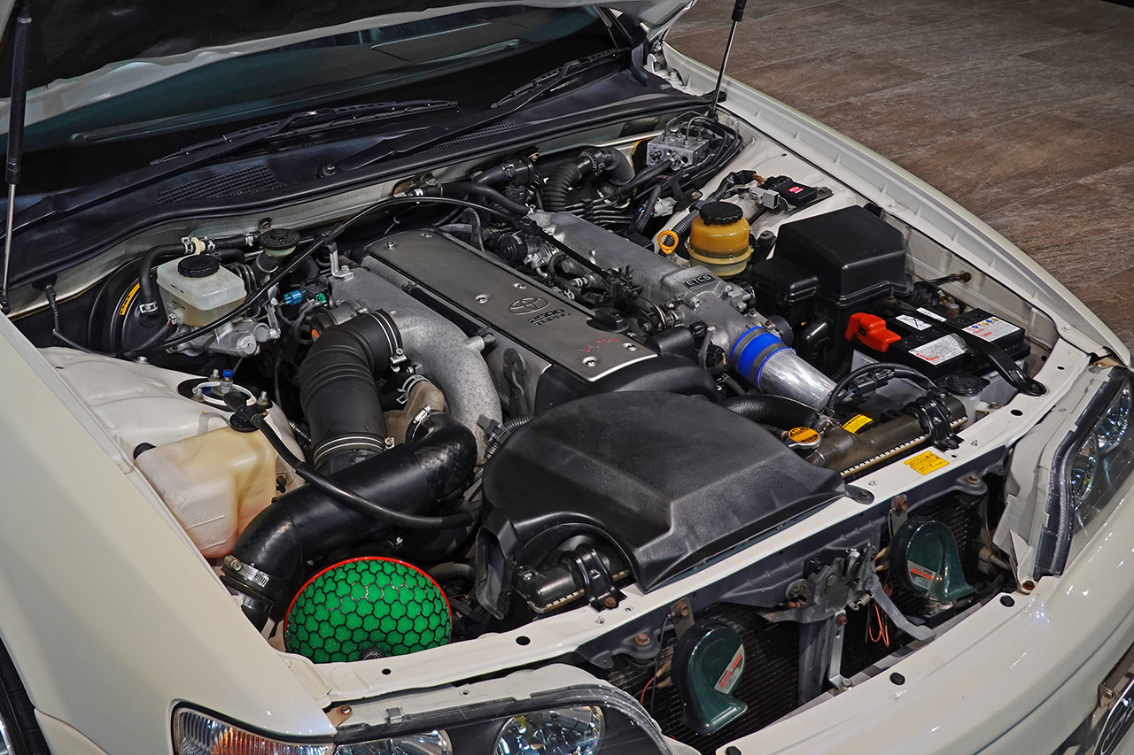 トヨタ チェイサー JZX100 チェイサー ツアラーV