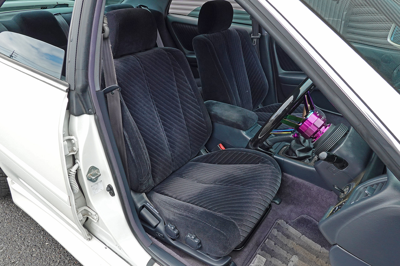 トヨタ チェイサー JZX100 チェイサー ツアラーV