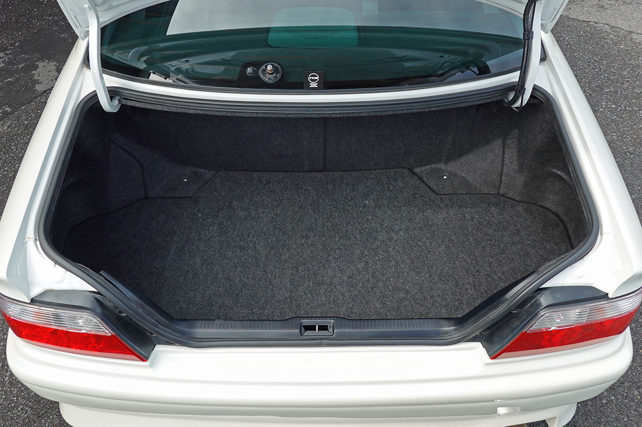 トヨタ チェイサー JZX100 チェイサー ツアラーV