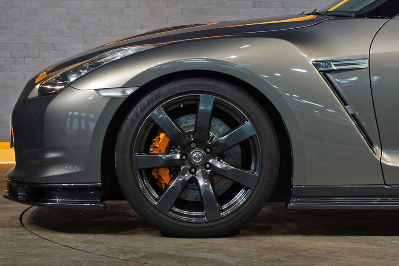 日産 GT-R R35 GT-R プレミアムエディション