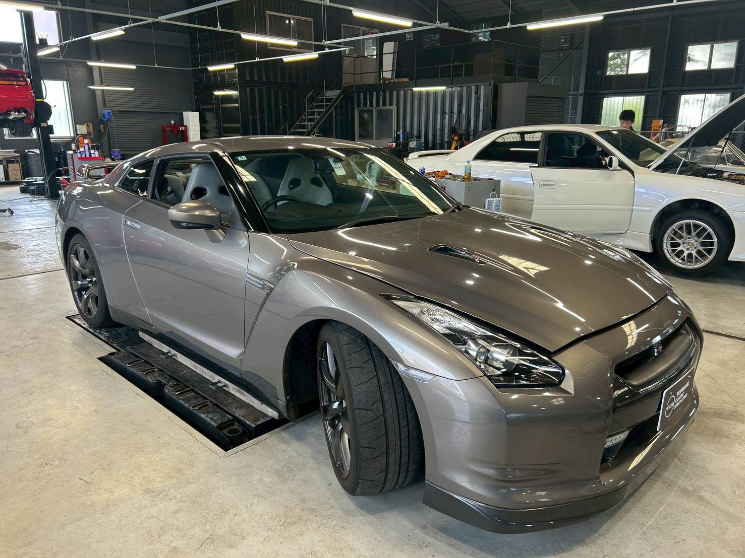 日産 GT-R 