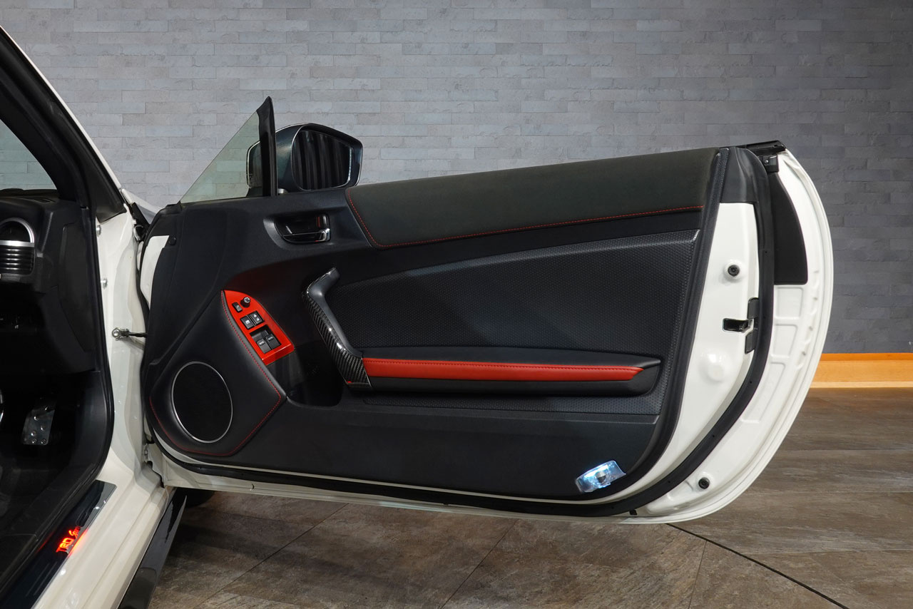 トヨタ 86 ZN6 86 GTリミテッド