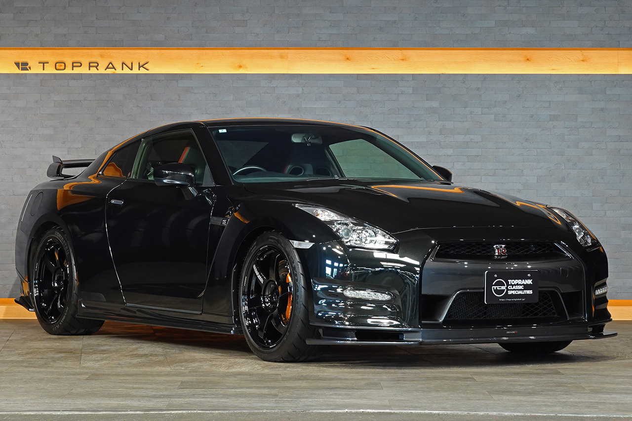 日産 GT-R R35 GT-R ブラックエディション