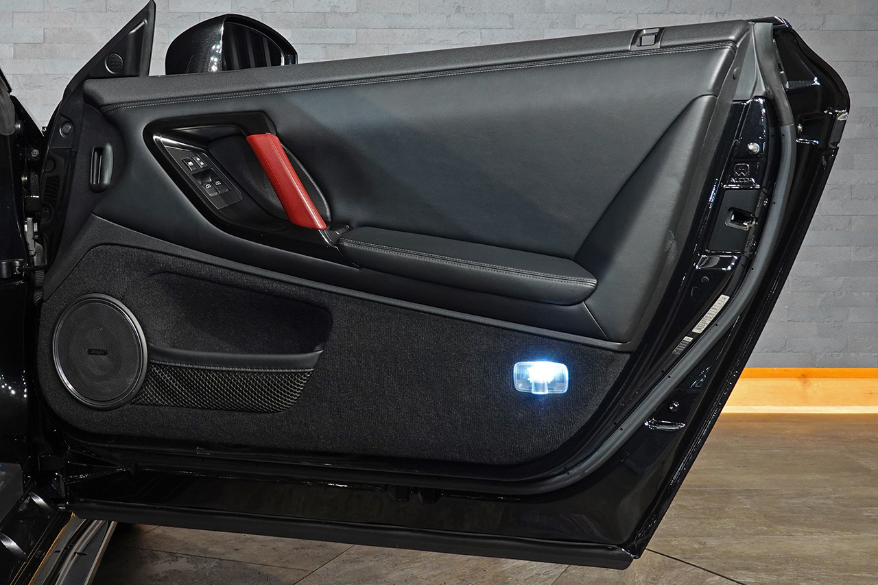 日産 GT-R R35 GT-R ブラックエディション