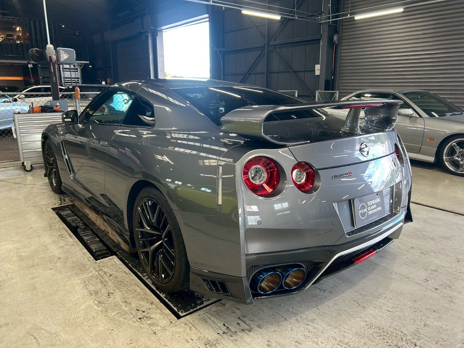 日産 GT-R 