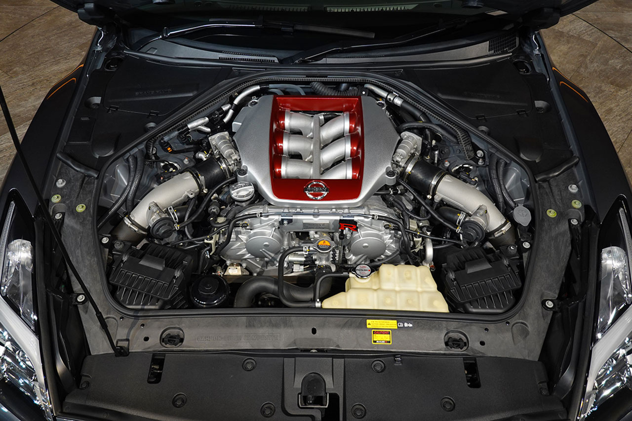 日産 GT-R R35 GT-R プレミアムエディション