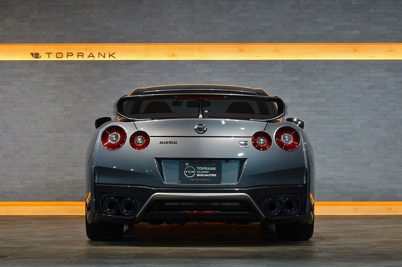 日産 GT-R R35 GT-R プレミアムエディション