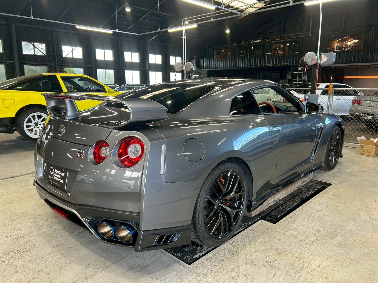 日産 GT-R 