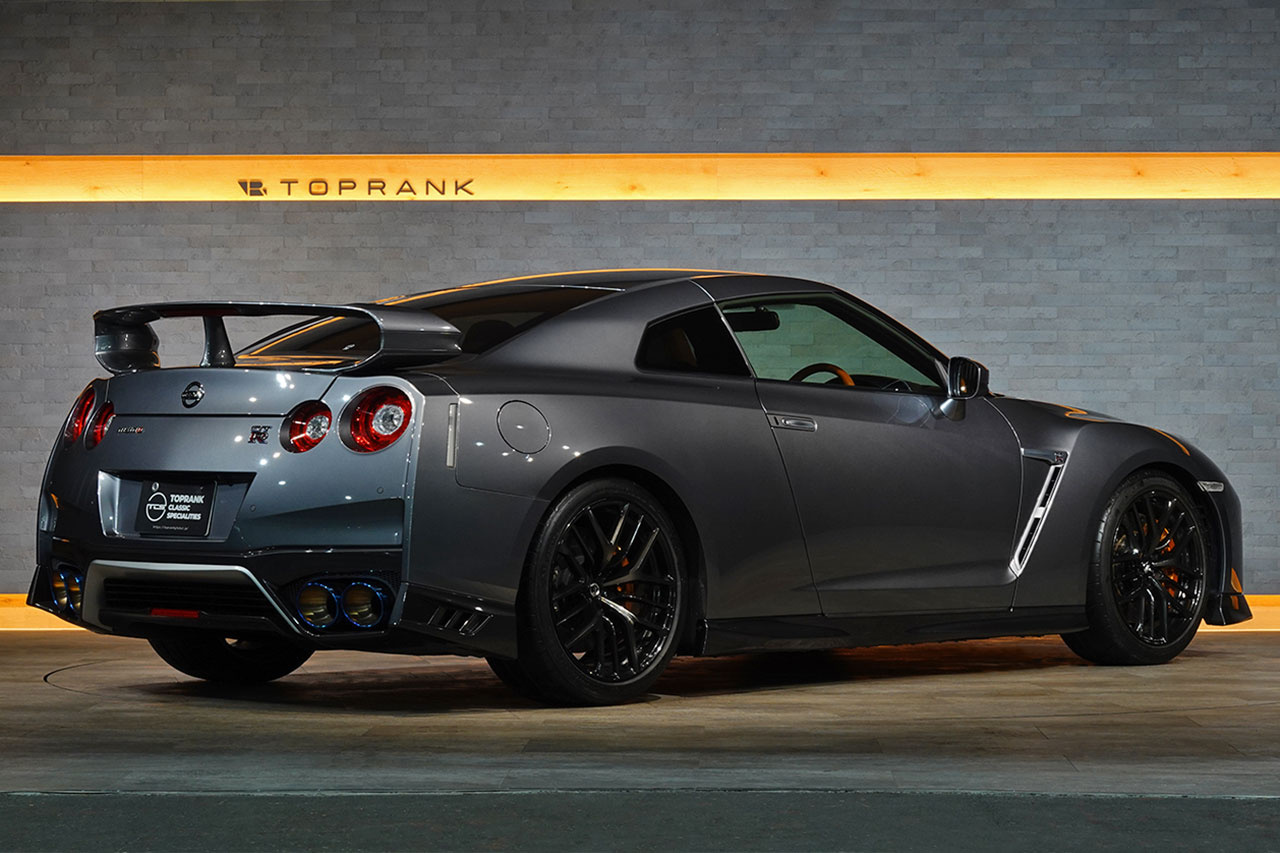 日産 GT-R R35 GT-R プレミアムエディション