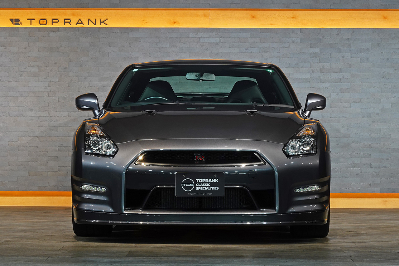 日産 GT-R R35 GT-R　ピュアエディション