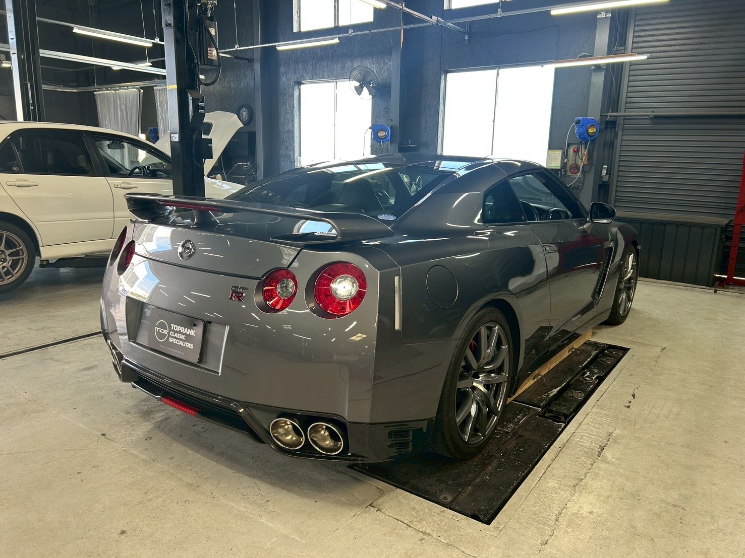 日産 GT-R 