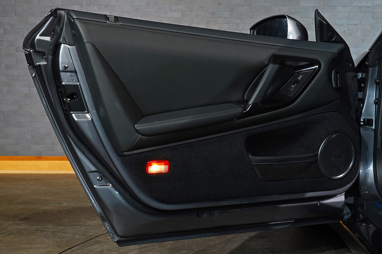 日産 GT-R R35 GT-R　ピュアエディション