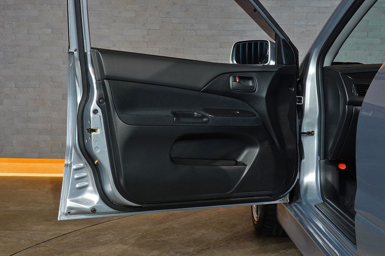 三菱 ランサーエボリューション CT9A ランサー GSR エボリューション 9