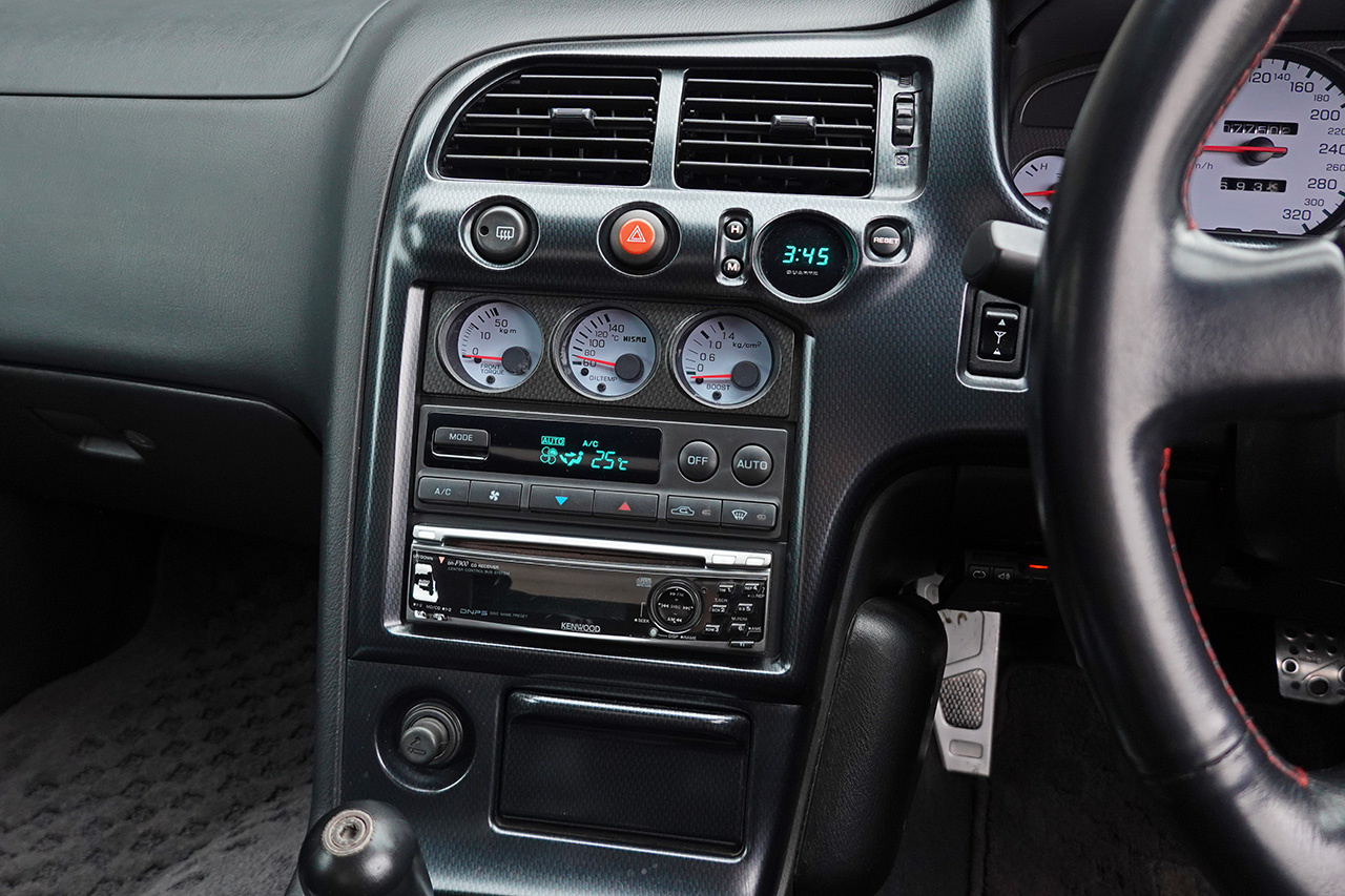 日産 スカイラインGT-R BCNR33 R33 スカイラインGT-R V-Spec