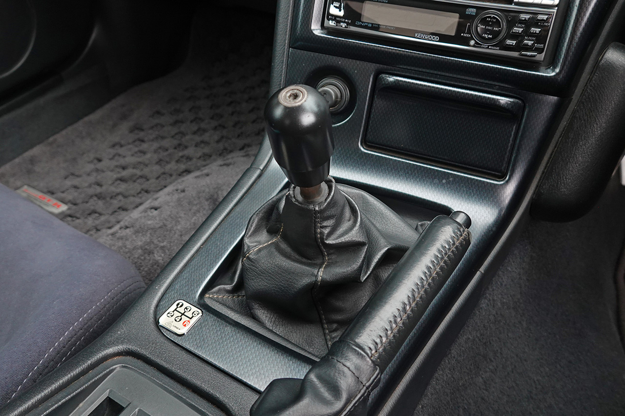 日産 スカイラインGT-R BCNR33 R33 スカイラインGT-R V-Spec