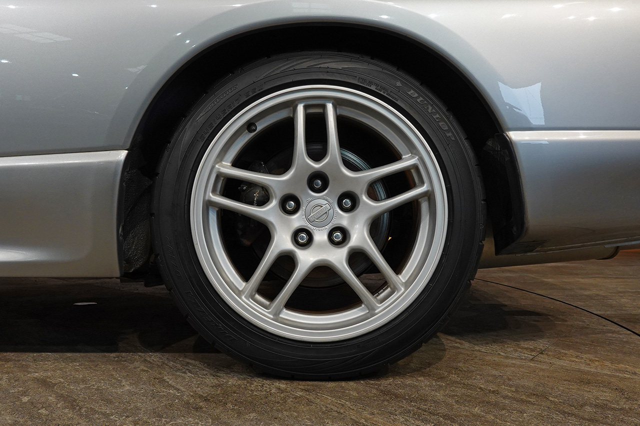 日産 スカイラインGT-R BCNR33 R33 スカイラインGT-R V-Spec