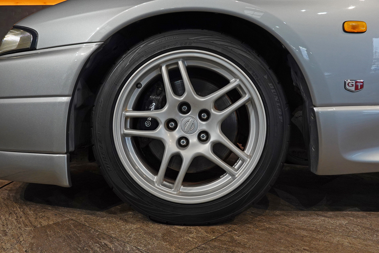 日産 スカイラインGT-R BCNR33 R33 スカイラインGT-R V-Spec