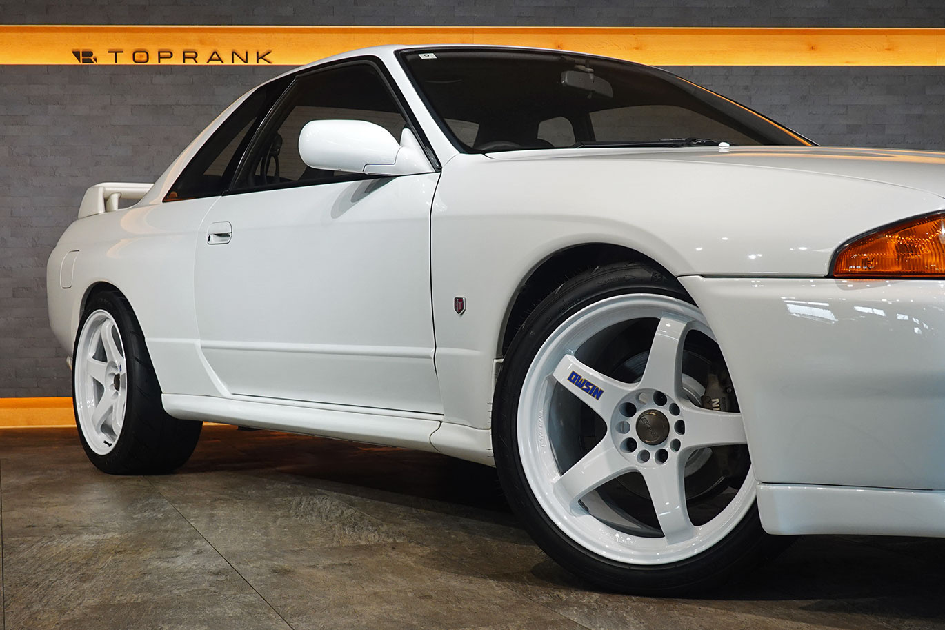 日産 スカイラインGT-R BNR32 R32 スカイラインGT-R ワンオーナー車両・ニスモシートカバー＆40周年記念シフトノブ