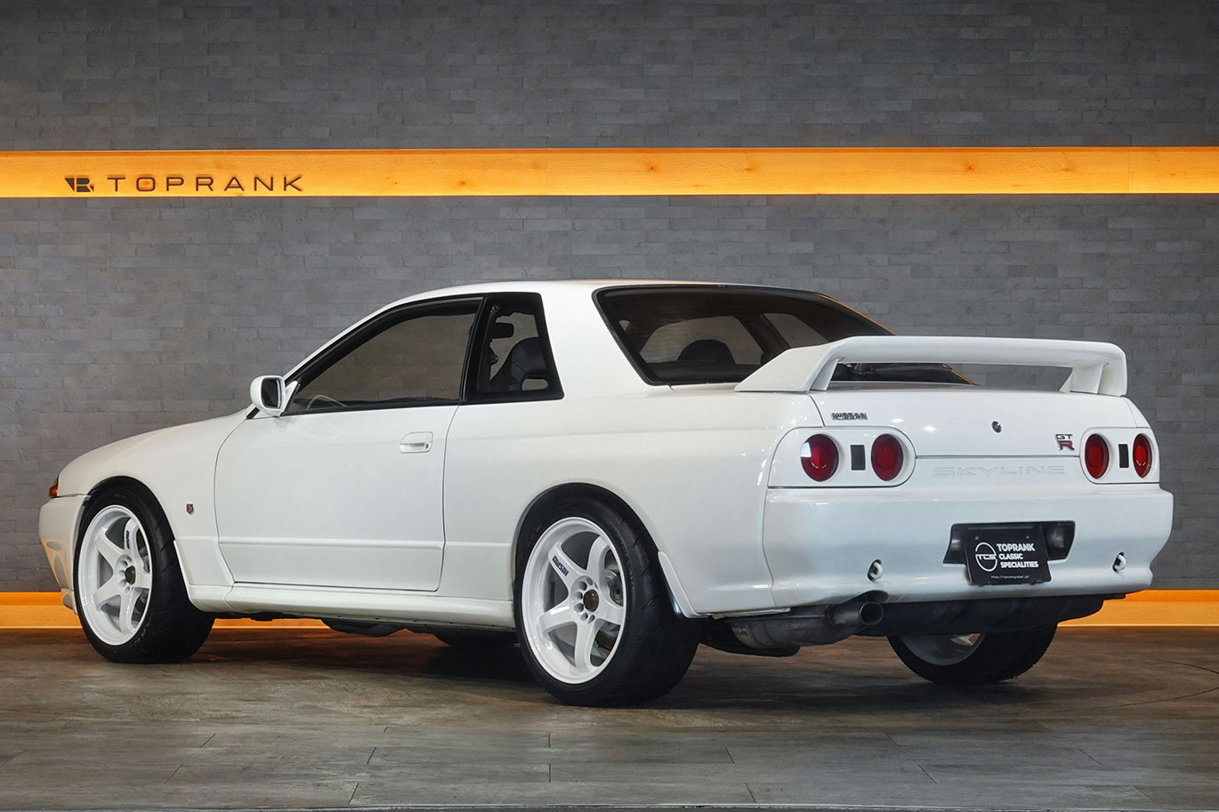 日産 スカイラインGT-R BNR32 R32 スカイラインGT-R ワンオーナー車両・ニスモシートカバー＆40周年記念シフトノブ
