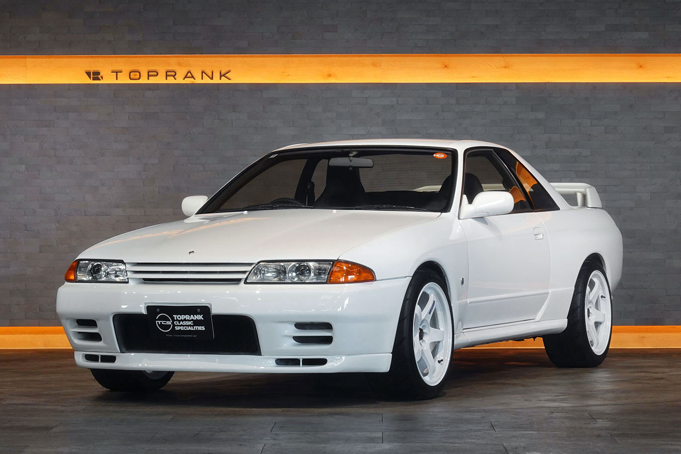 日産 スカイラインGT-R BNR32 R32 スカイラインGT-R ワンオーナー車両・ニスモシートカバー＆40周年記念シフトノブ