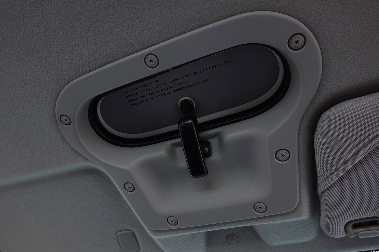 スバル インプレッサSTI GDB インプレッサ WRX STi SPEC C TYPE RA 2005