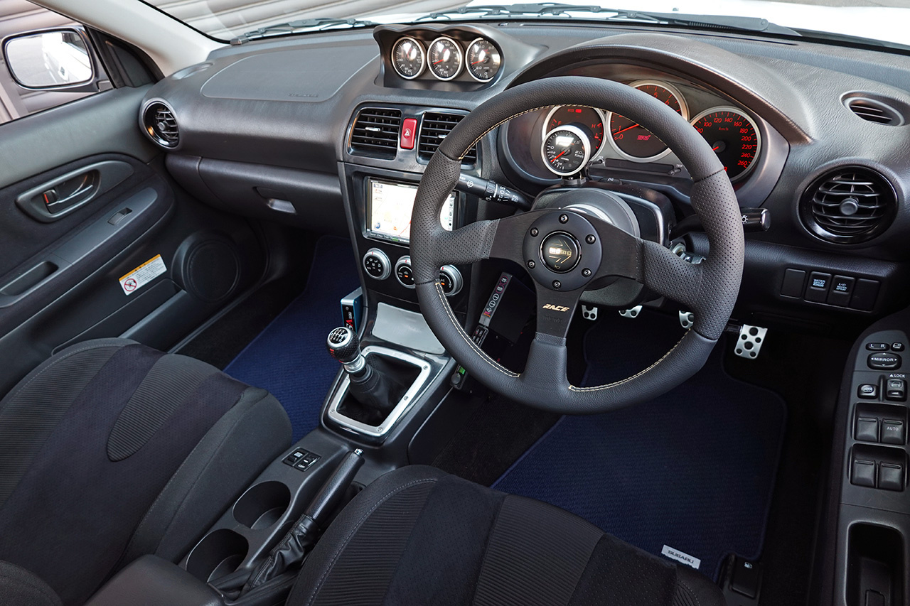 スバル インプレッサSTI GDB インプレッサ WRX STi SPEC C TYPE RA 2005