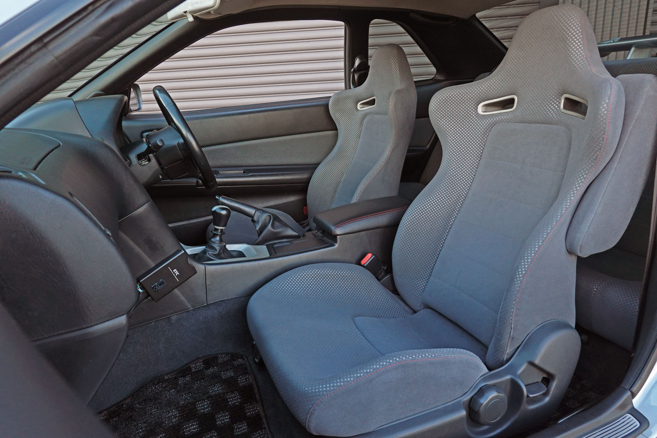 日産 スカイラインGT-R BNR34 R34 スカイラインGT-R