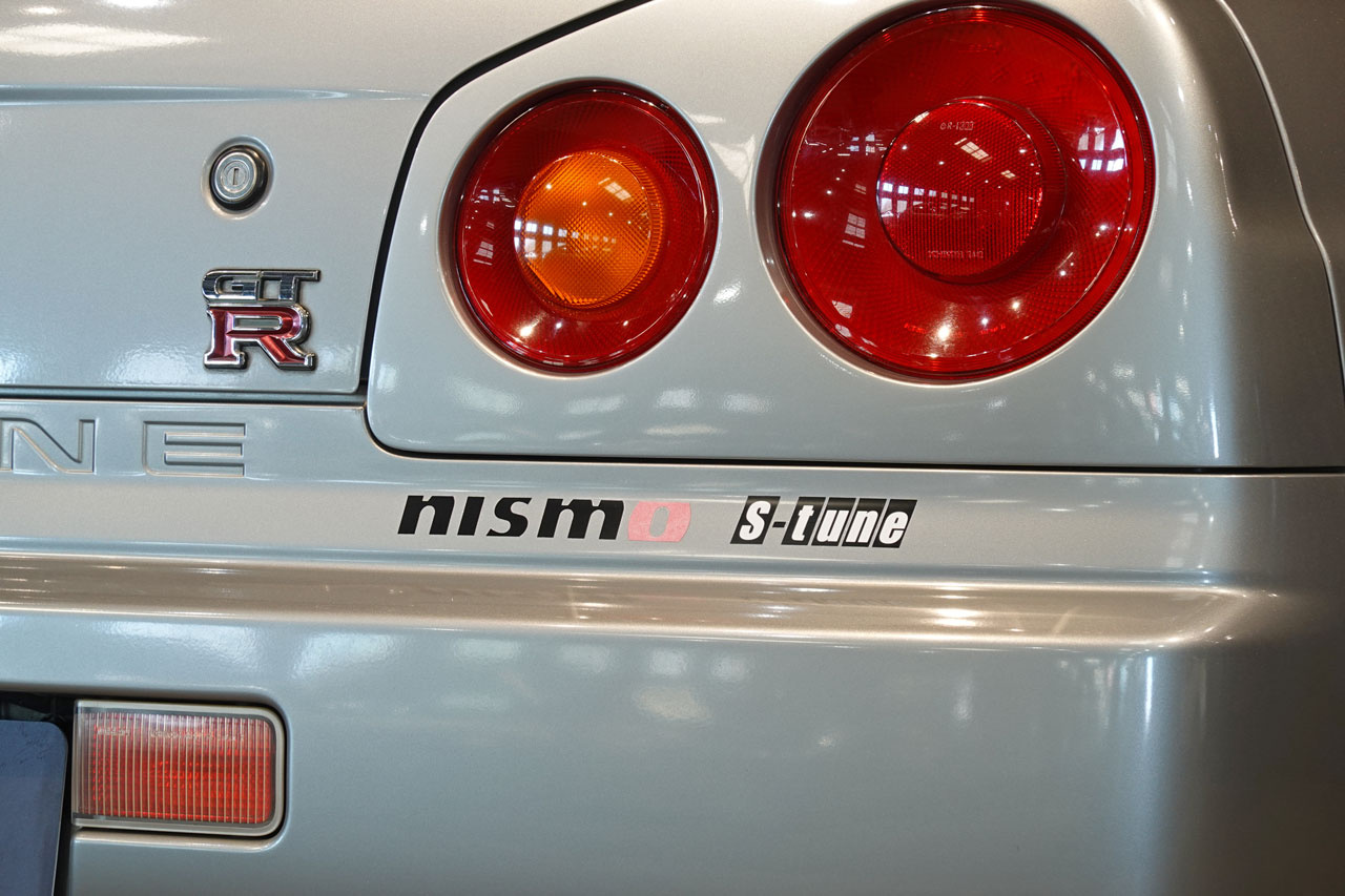 日産 スカイラインGT-R BNR34 R34 スカイラインGT-R