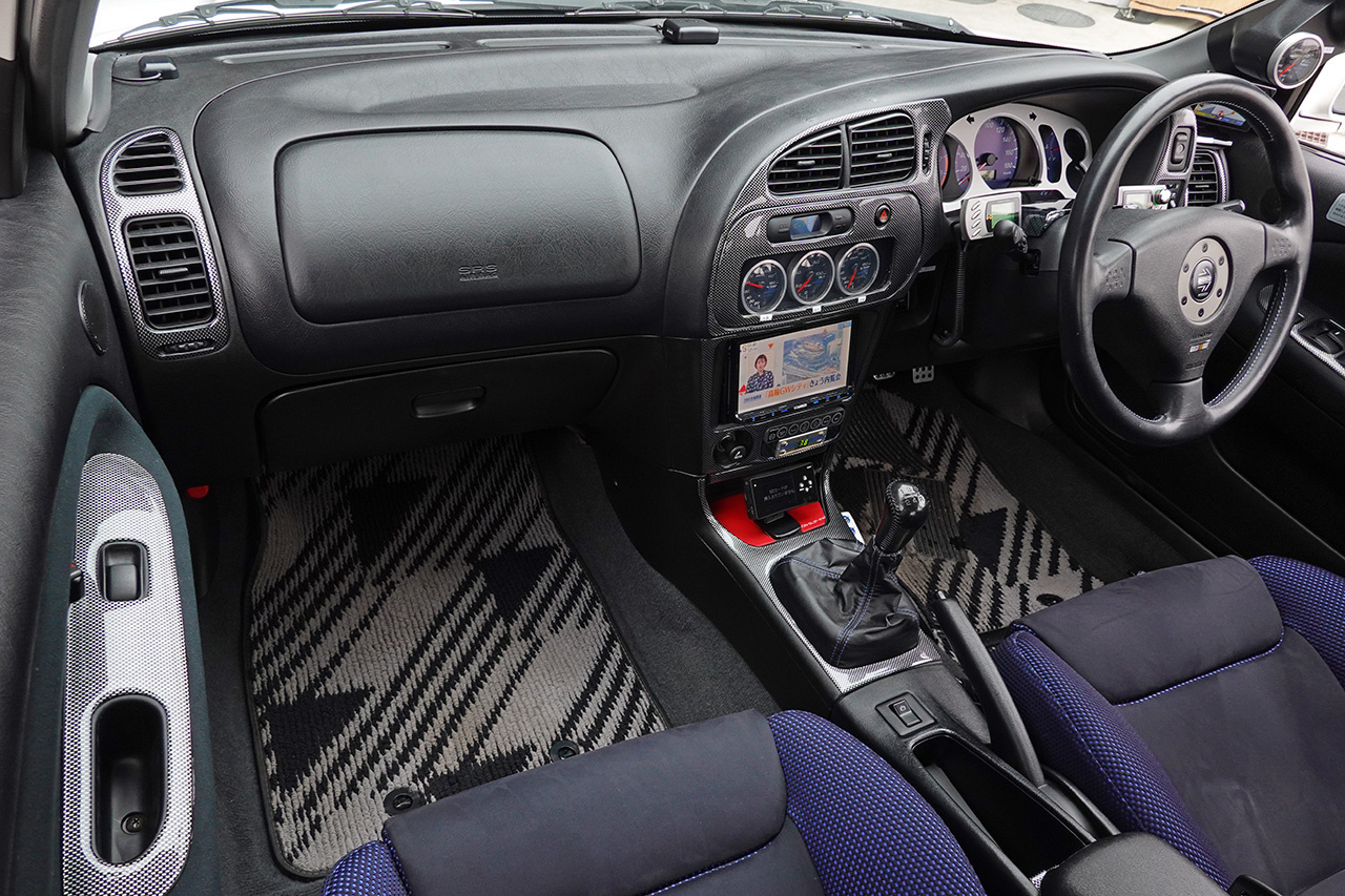 三菱 ランサーエボリューション 