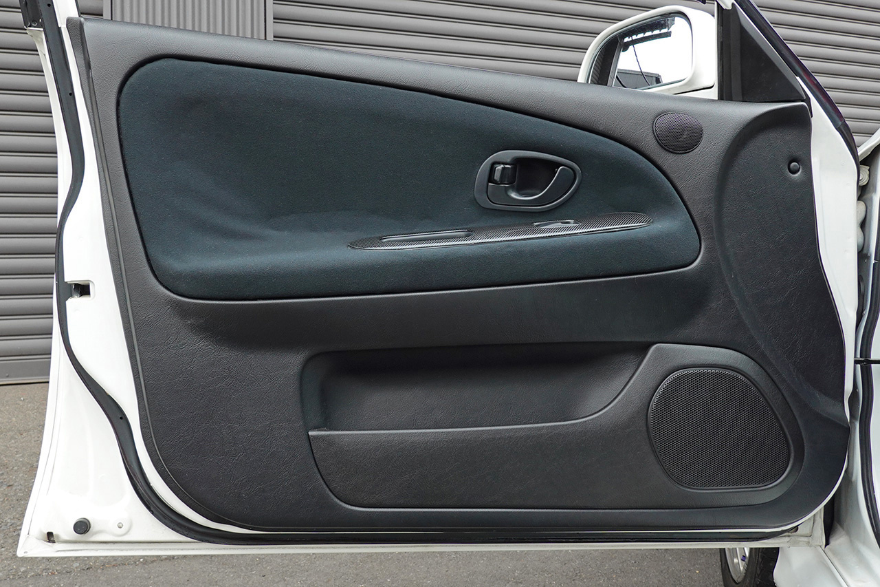 三菱 ランサーエボリューション 