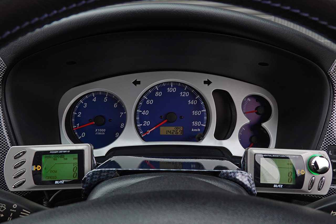 三菱 ランサーエボリューション 