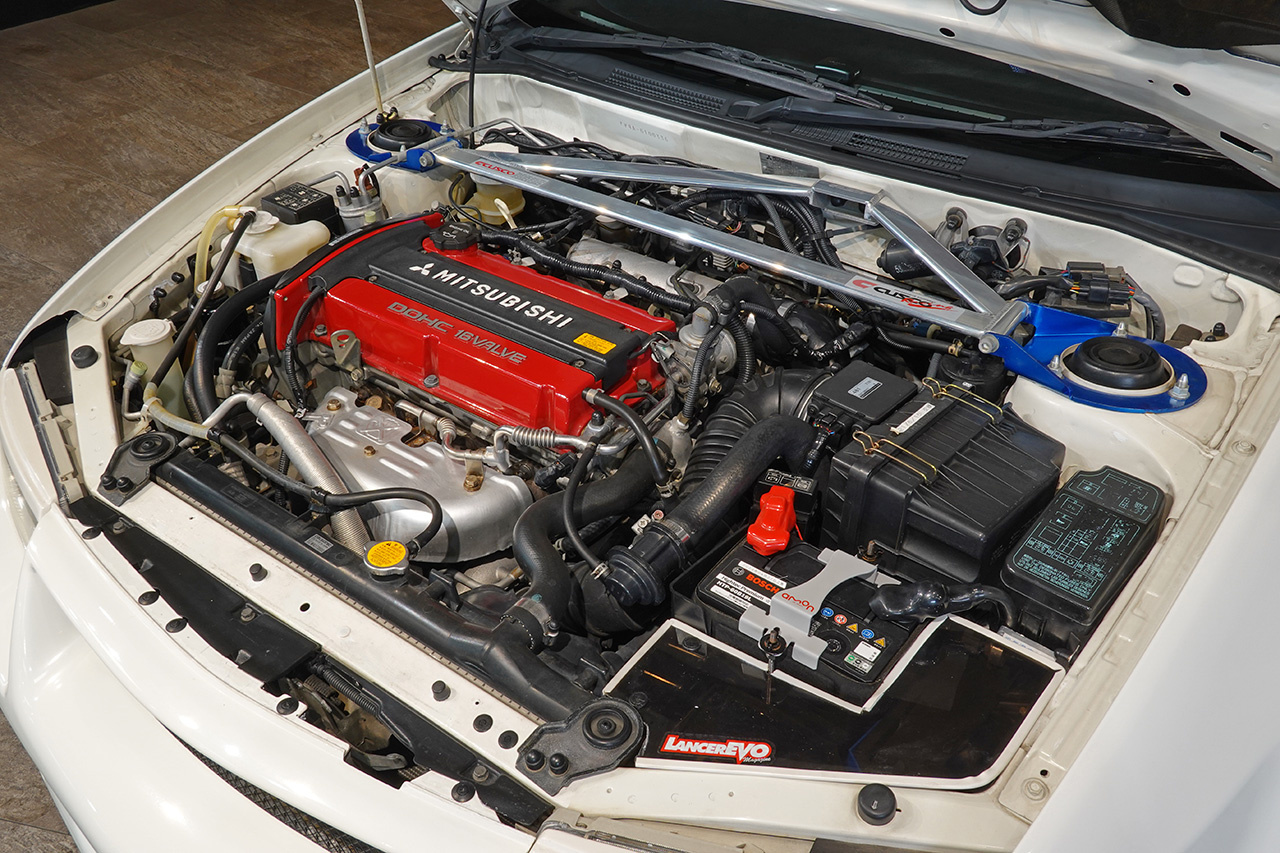 三菱 ランサーエボリューション 