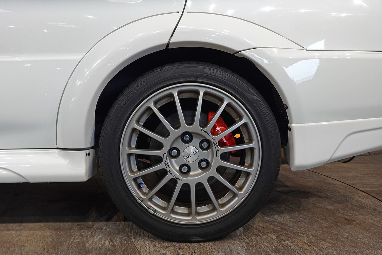 三菱 ランサーエボリューション 