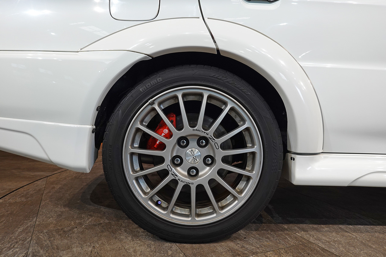 三菱 ランサーエボリューション 