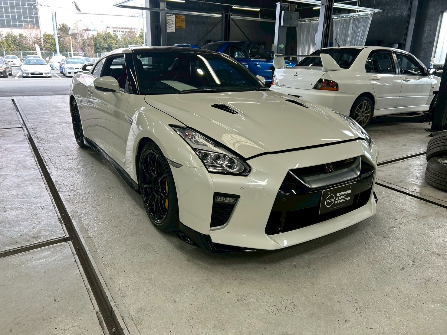 日産 GT-R R35 GT-R Track edition engineered by NISMO T-Spec