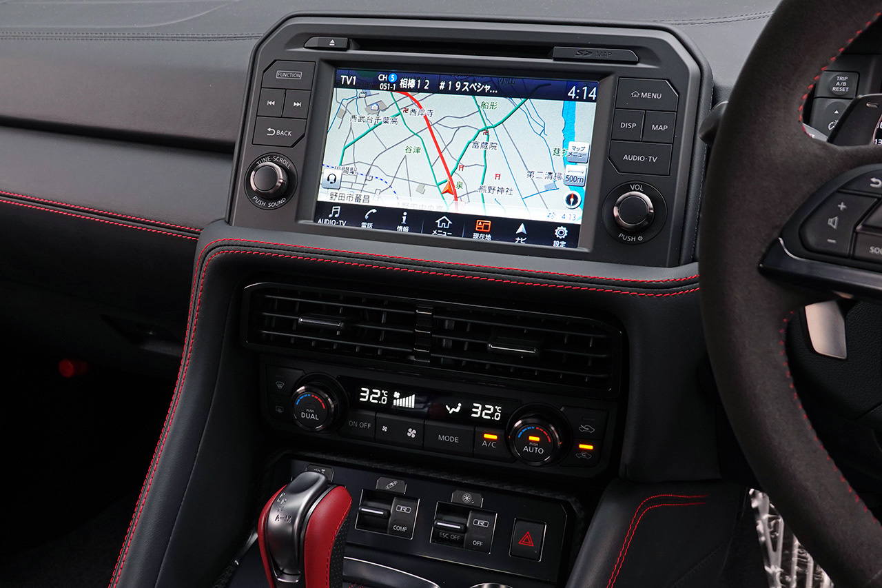 日産 GT-R R35 GT-R Track edition engineered by NISMO T-Spec