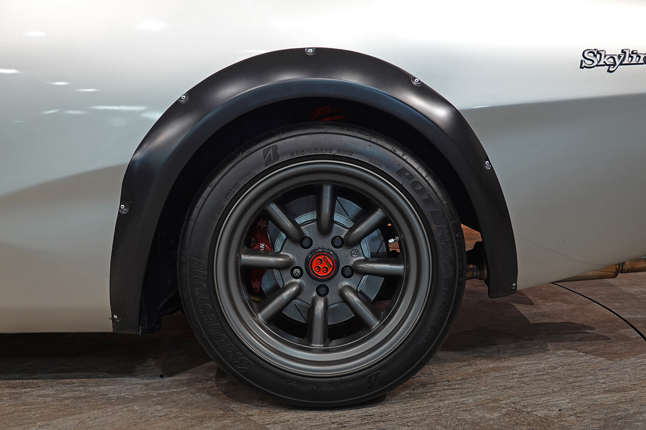 日産 スカイラインGT-R BNR32 R32 スカイラインGT-R ロッキーオートR32ケンメリGT-R