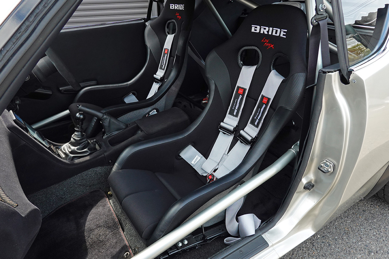 日産 スカイラインGT-R BNR32 R32 スカイラインGT-R ロッキーオートR32ケンメリGT-R