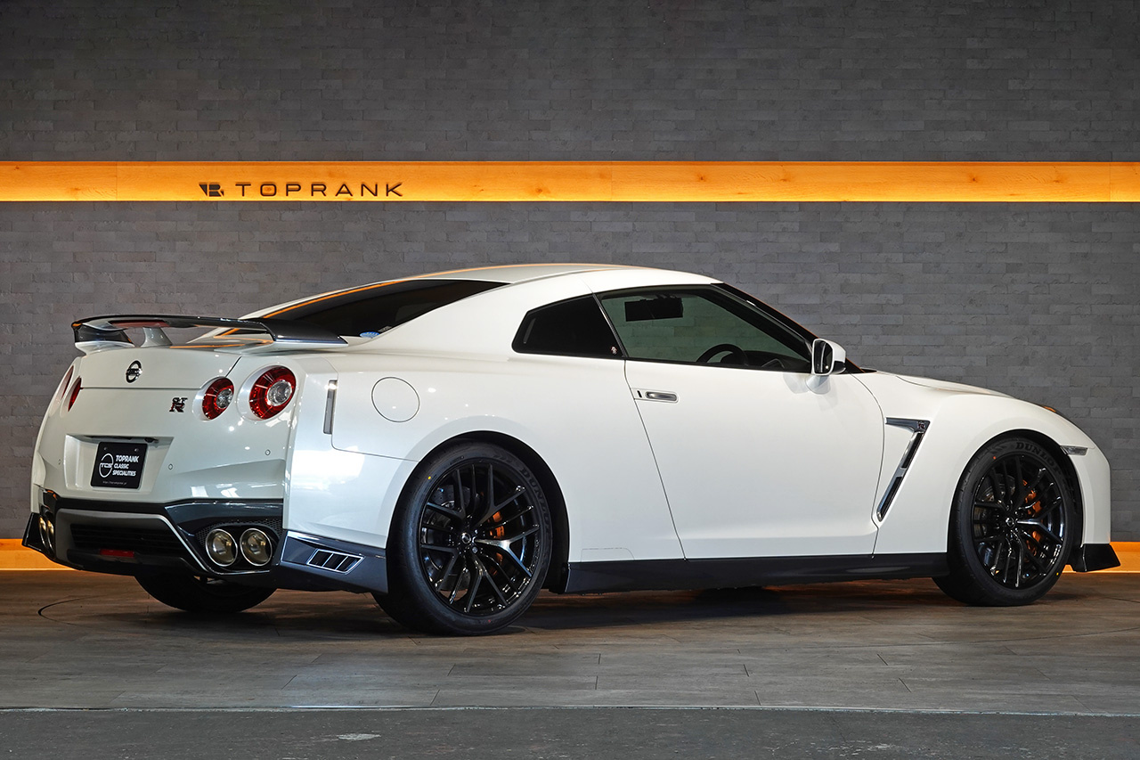 日産 GT-R R35 GT-R　ピュアエディション