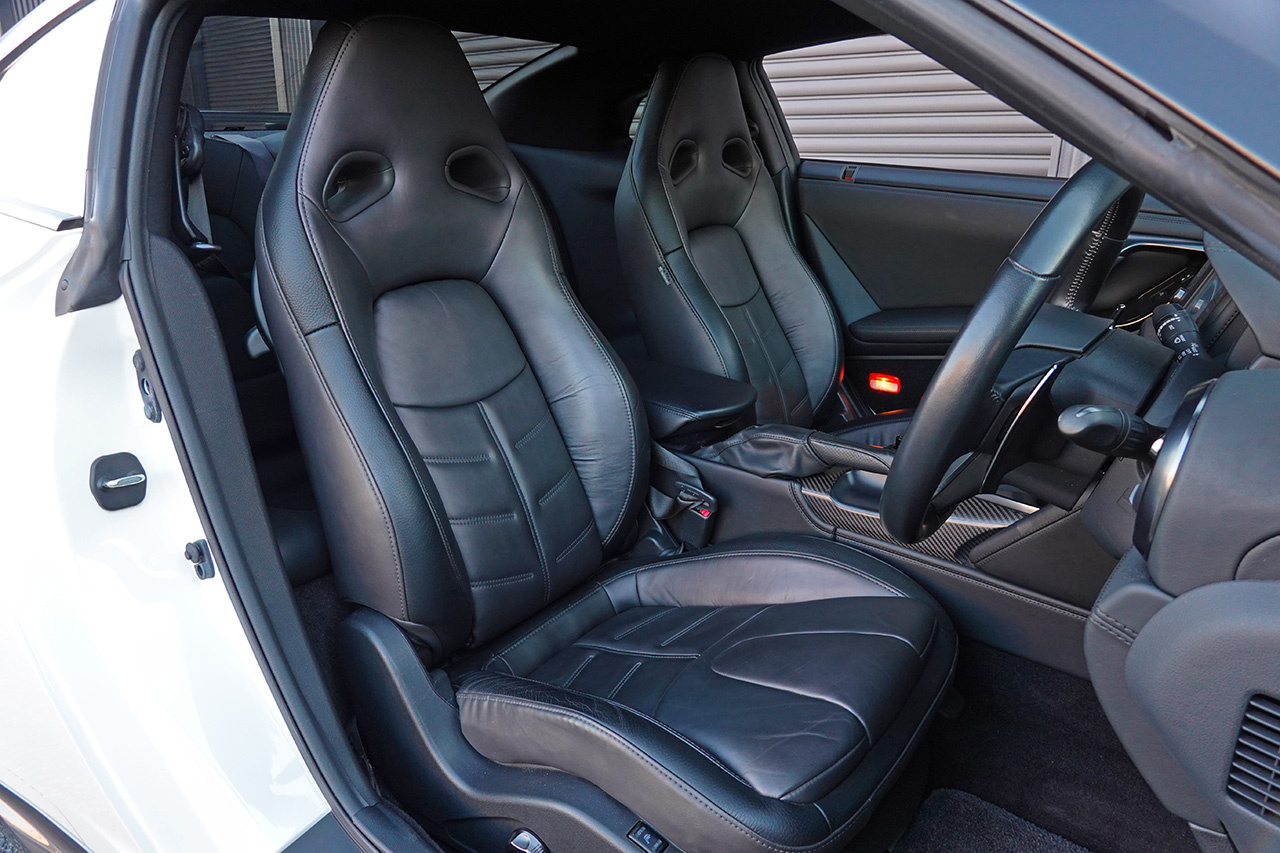 日産 GT-R R35 GT-R　ピュアエディション