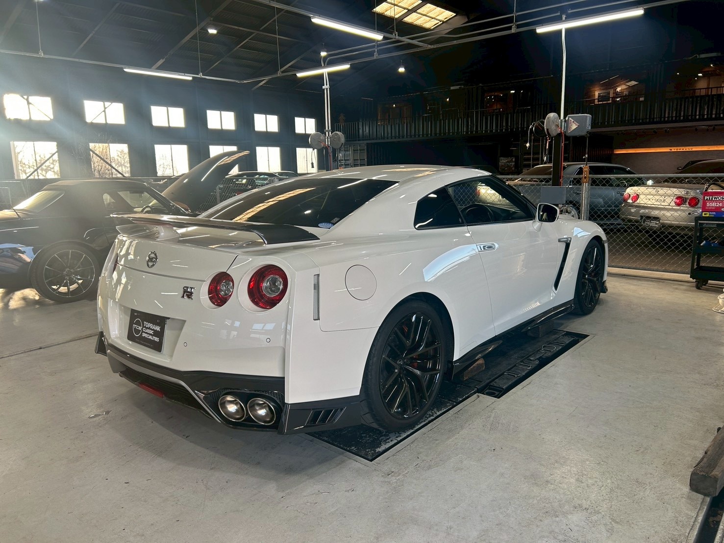 日産 GT-R R35 GT-R　ピュアエディション