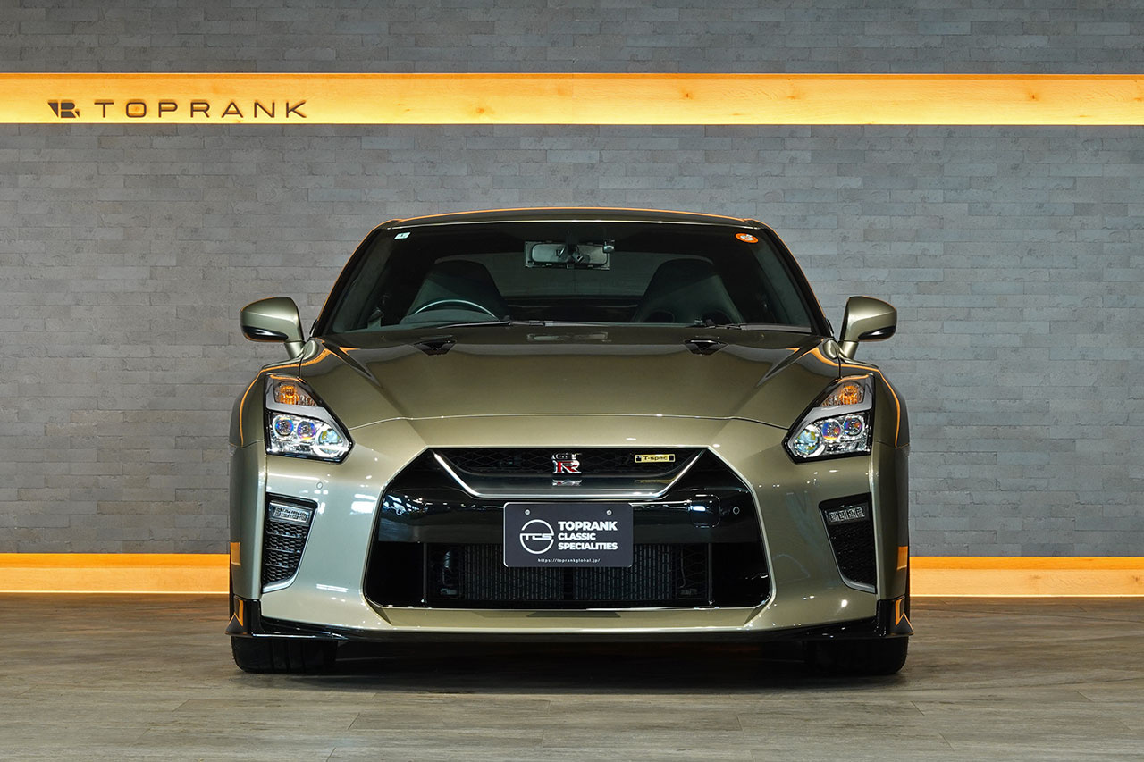 日産 GT-R R35 GT-R プレミアムエディション T-Spec