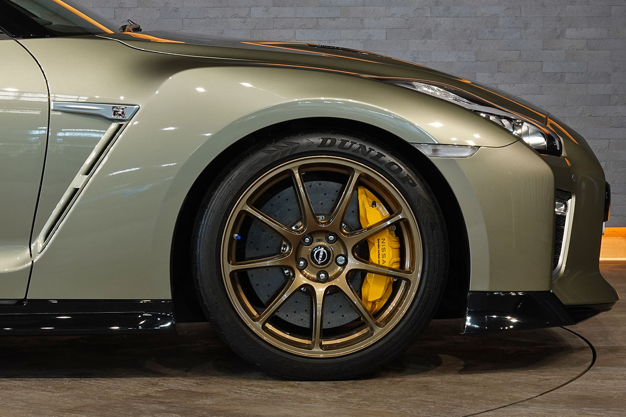 日産 GT-R R35 GT-R プレミアムエディション T-Spec