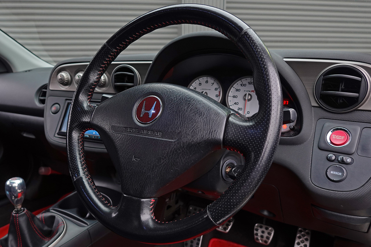 ホンダ インテグラタイプR DC5 インテグラタイプR