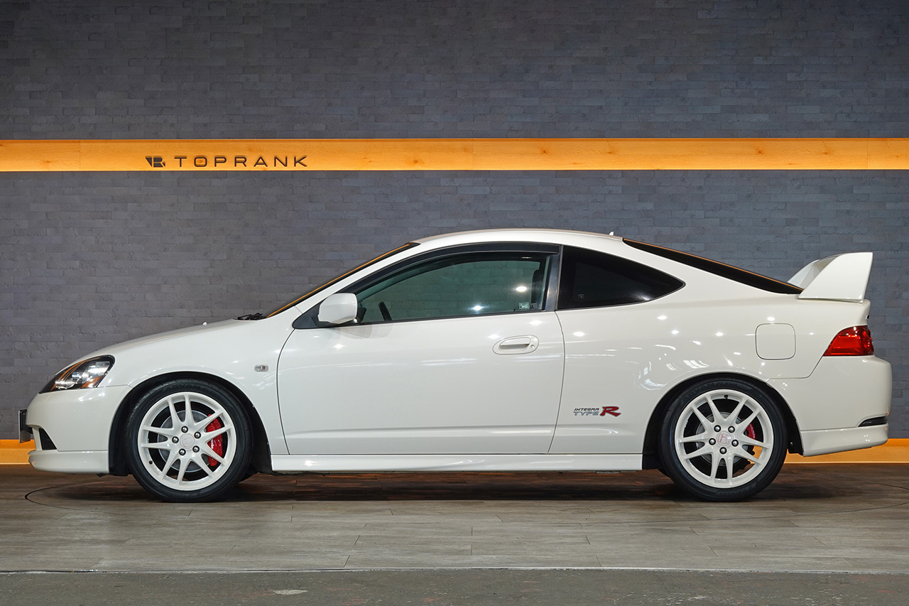 ホンダ インテグラタイプR DC5 インテグラタイプR