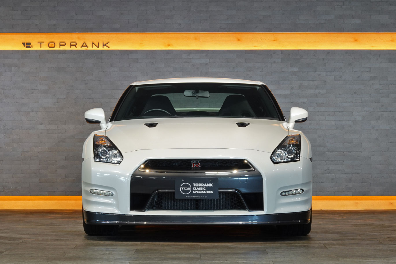 日産 GT-R R35 GT-R Pure Edition・ワンオーナー・MY11・新品ダッシュ交換済み・フライホイールハウジング対策済