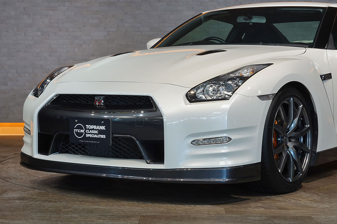 日産 GT-R R35 GT-R Pure Edition・ワンオーナー・MY11・新品ダッシュ交換済み・フライホイールハウジング対策済