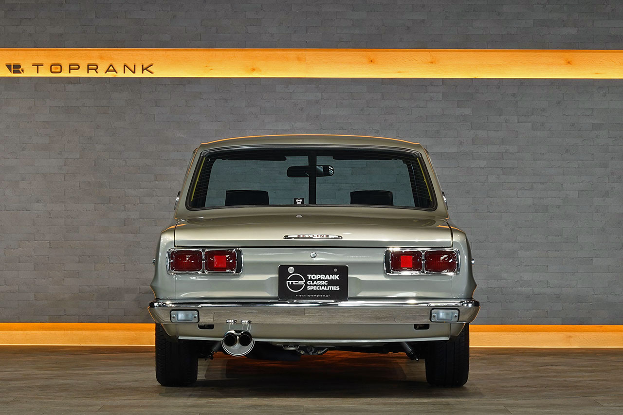 日産 スカイライン 