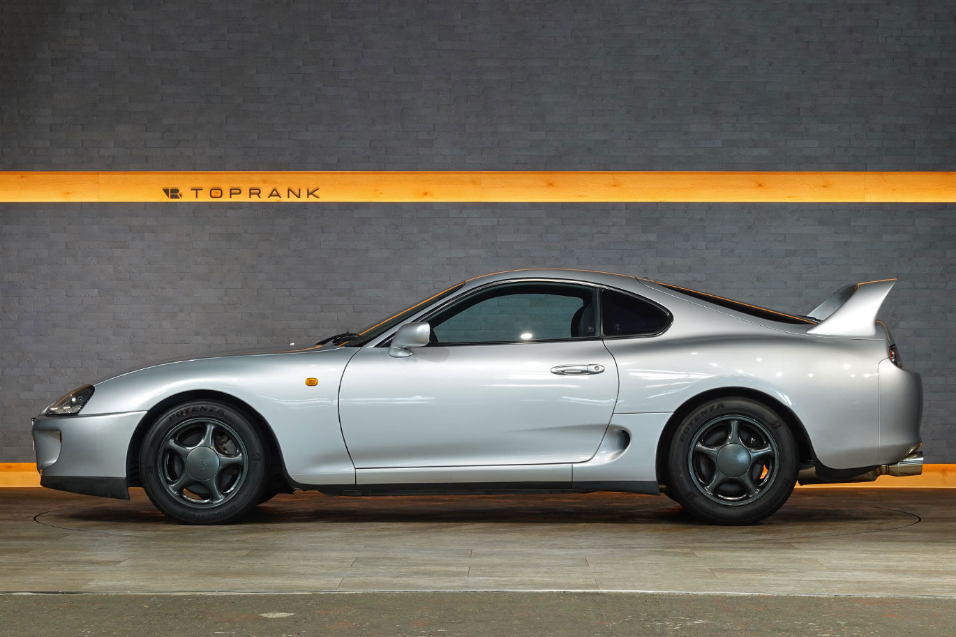 トヨタ スープラ JZA80 スープラ RZ・ワンオーナー・純正６速MT・RZ純正１６インチアルミ・新品フジツボレガリスRマフラー